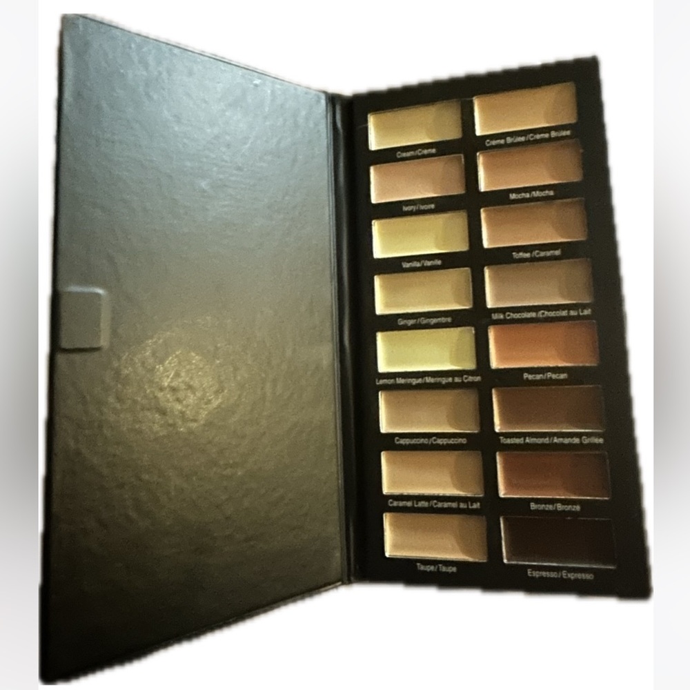 Measurable Difference Concealer Collection - Picture 2 of 3